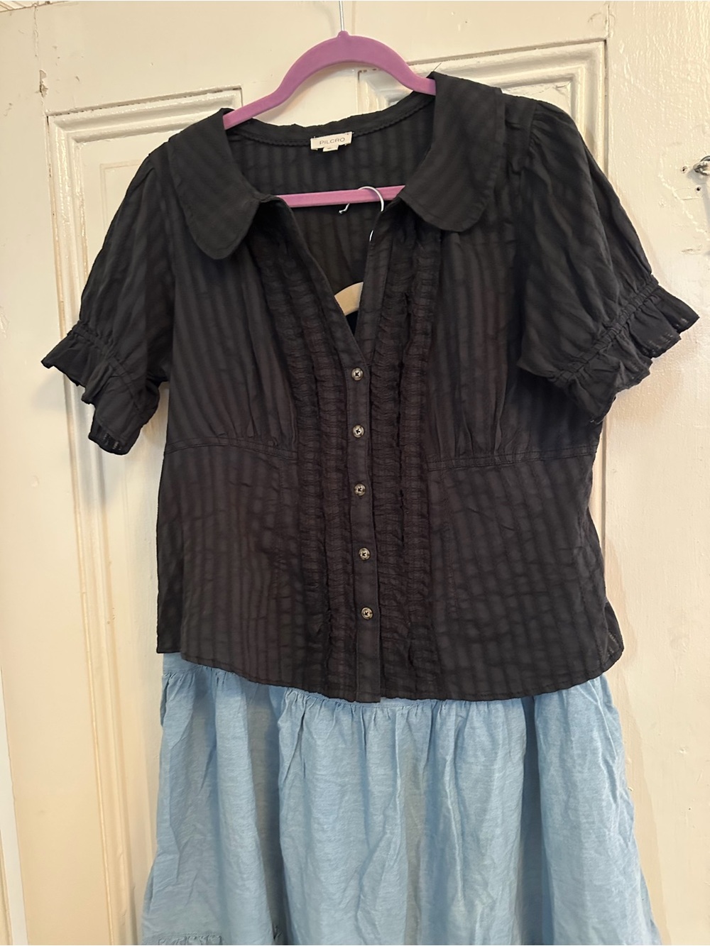 Anthropologie Black Ruffled Button-Front Women's Top size L nwot - Picture 9 of 10